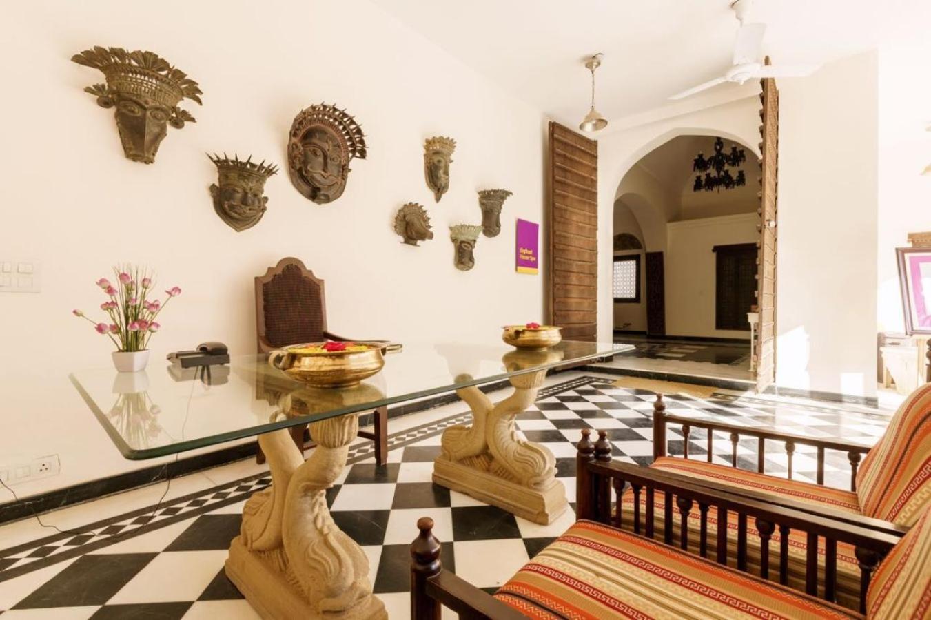 Vivaana Culture Hotel Mandāwa Exteriör bild